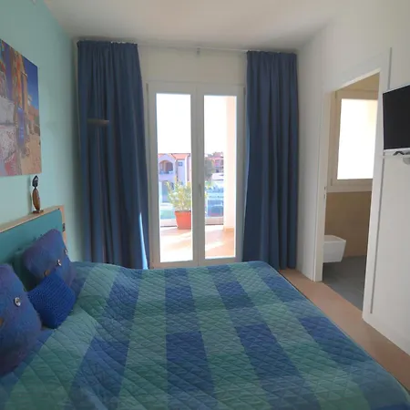 Apartment In Sardinia Near Spiaggia Salina Beach, Cleaning Included